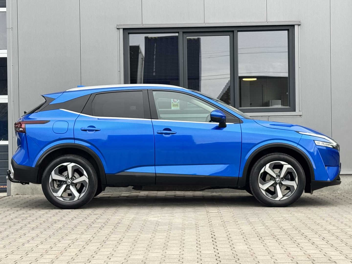 Nissan Nissan