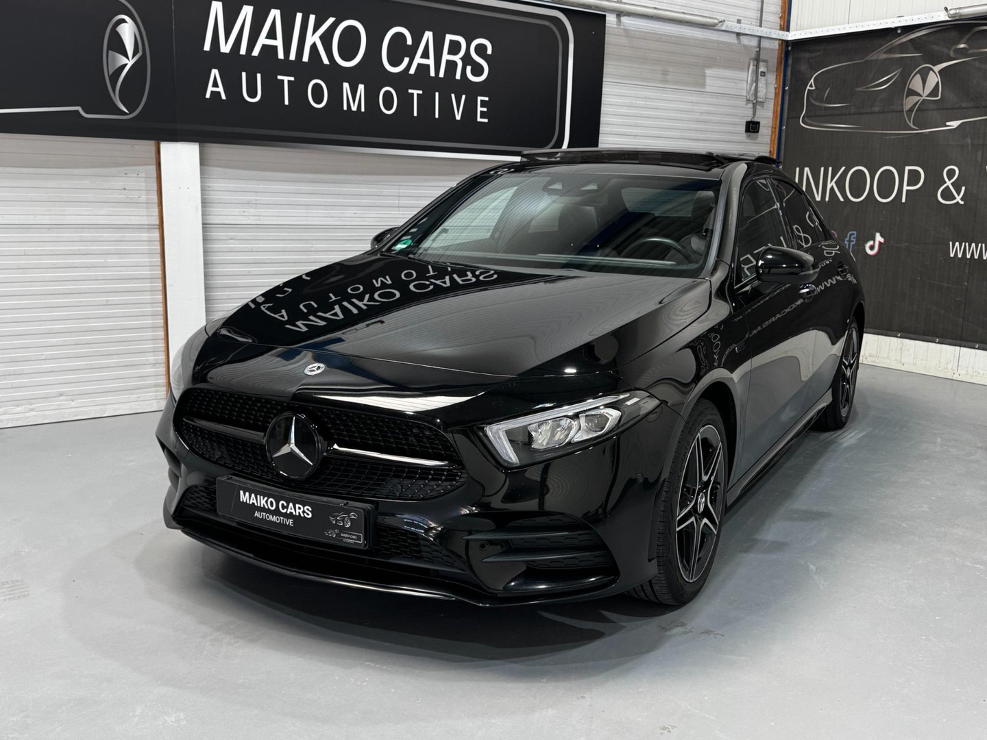 Mercedes-Benz Mercedes-Benz
