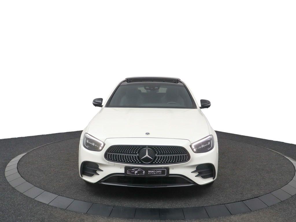Mercedes-Benz Mercedes-Benz