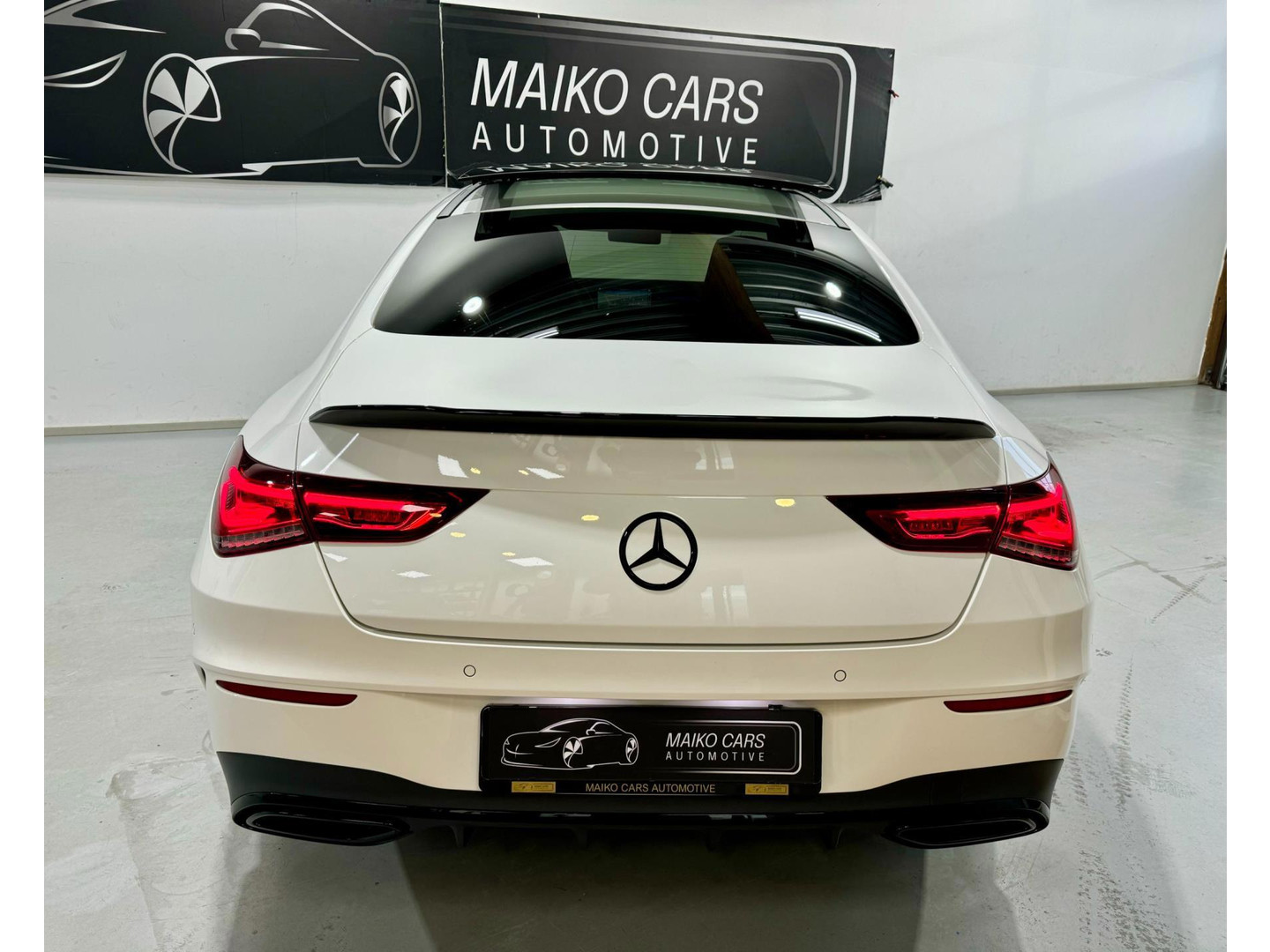 Mercedes-Benz Mercedes-Benz