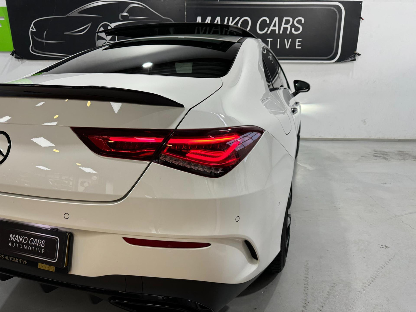 Mercedes-Benz Mercedes-Benz