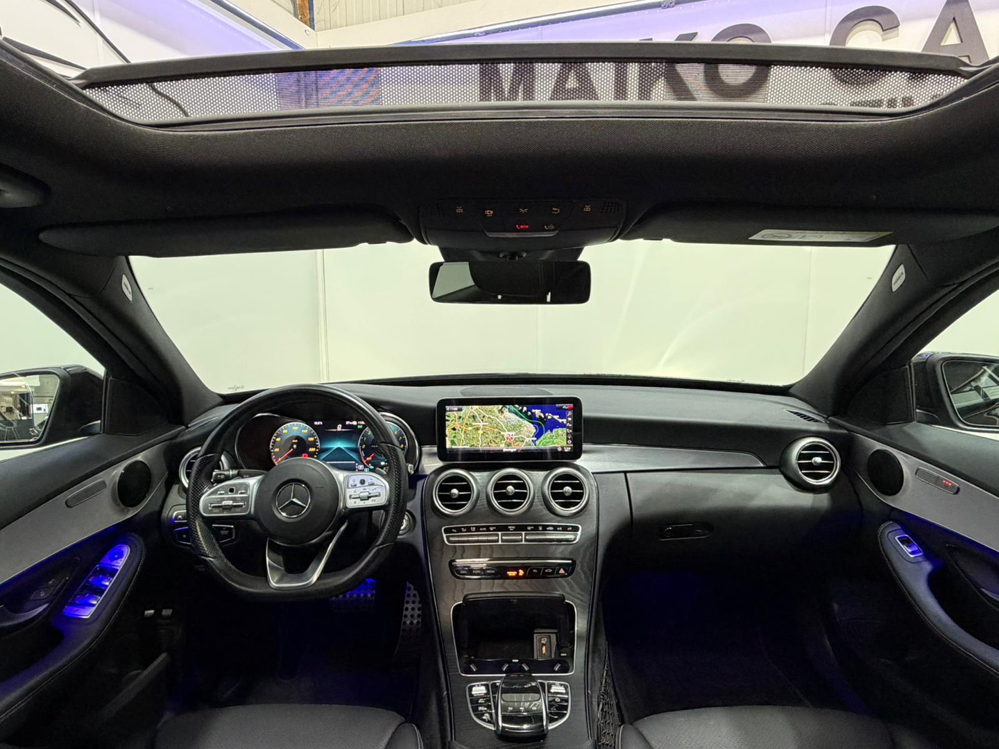 Mercedes-Benz Mercedes-Benz