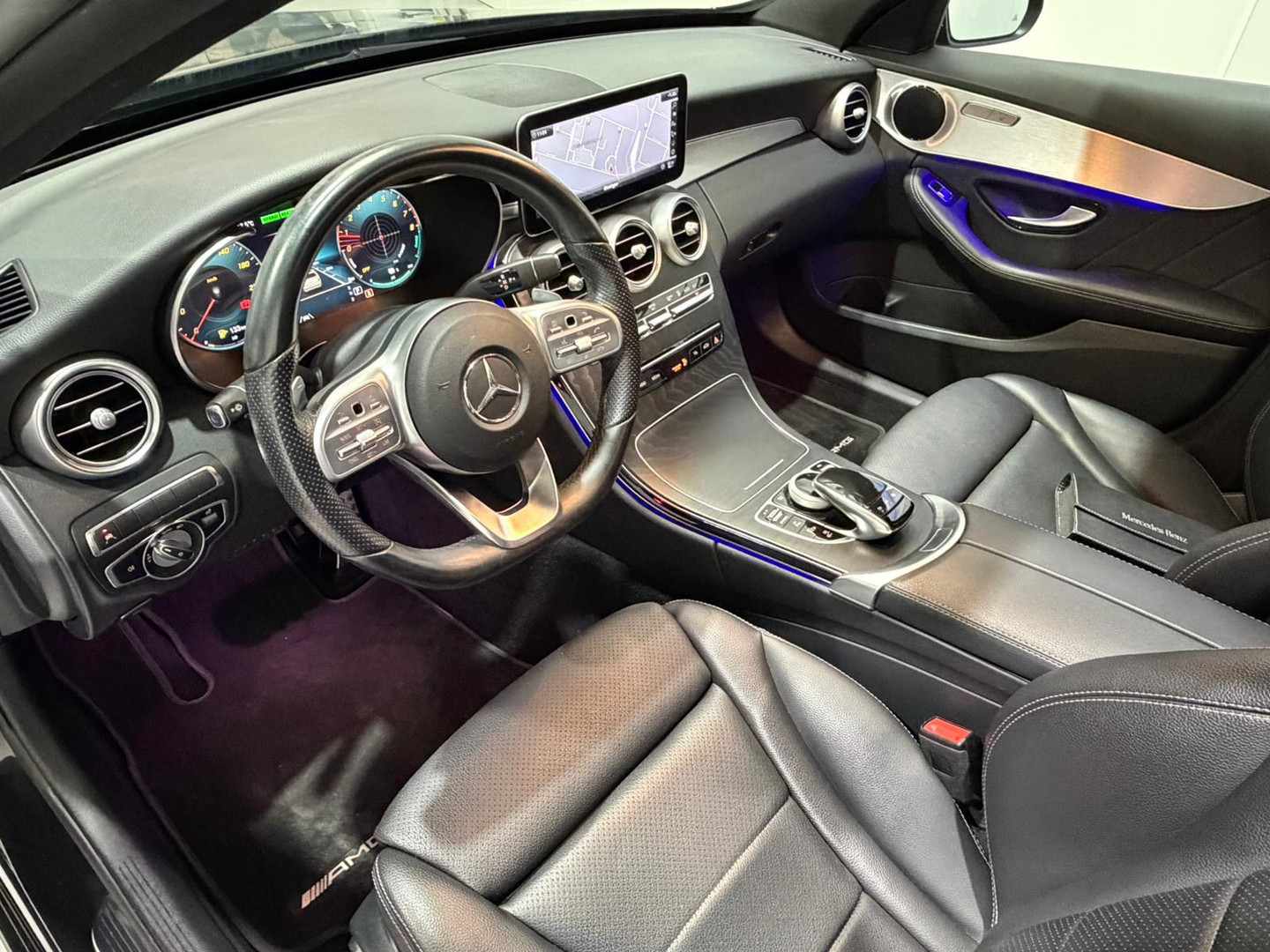 Mercedes-Benz Mercedes-Benz