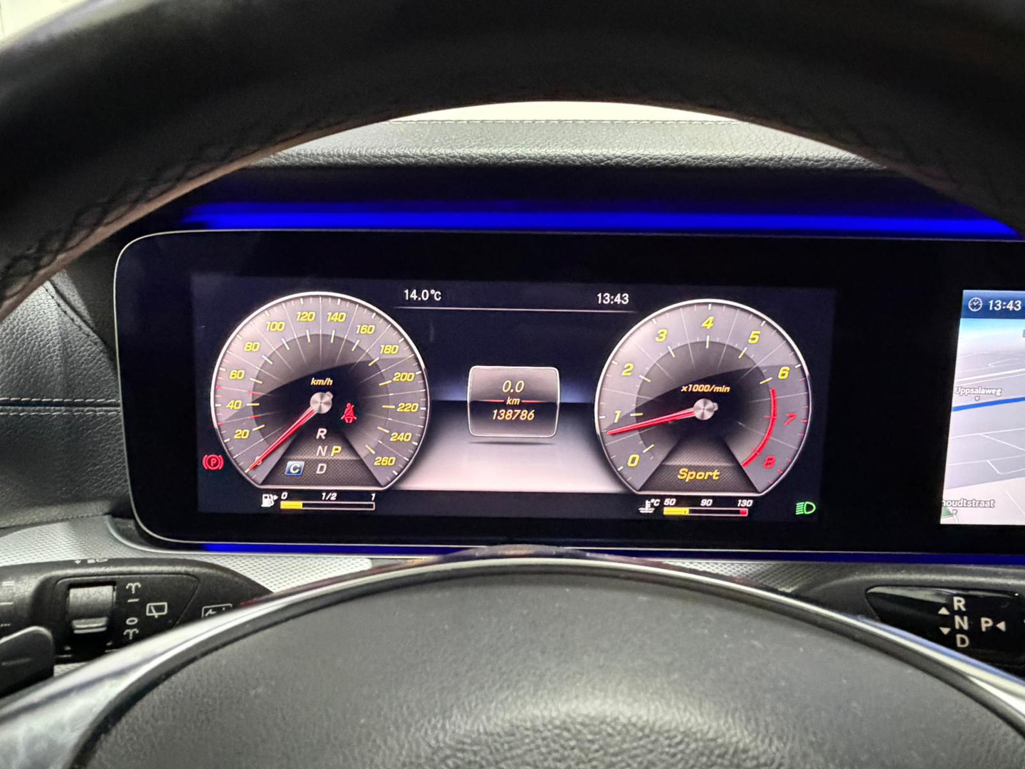 Mercedes-Benz Mercedes-Benz