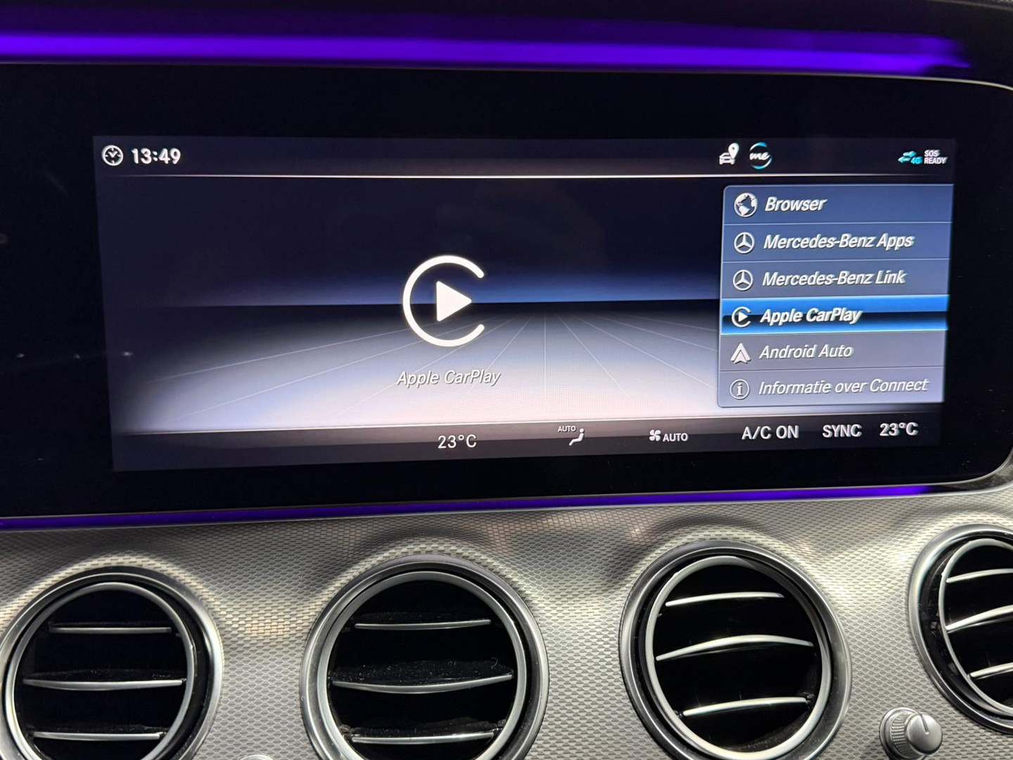 Mercedes-Benz Mercedes-Benz