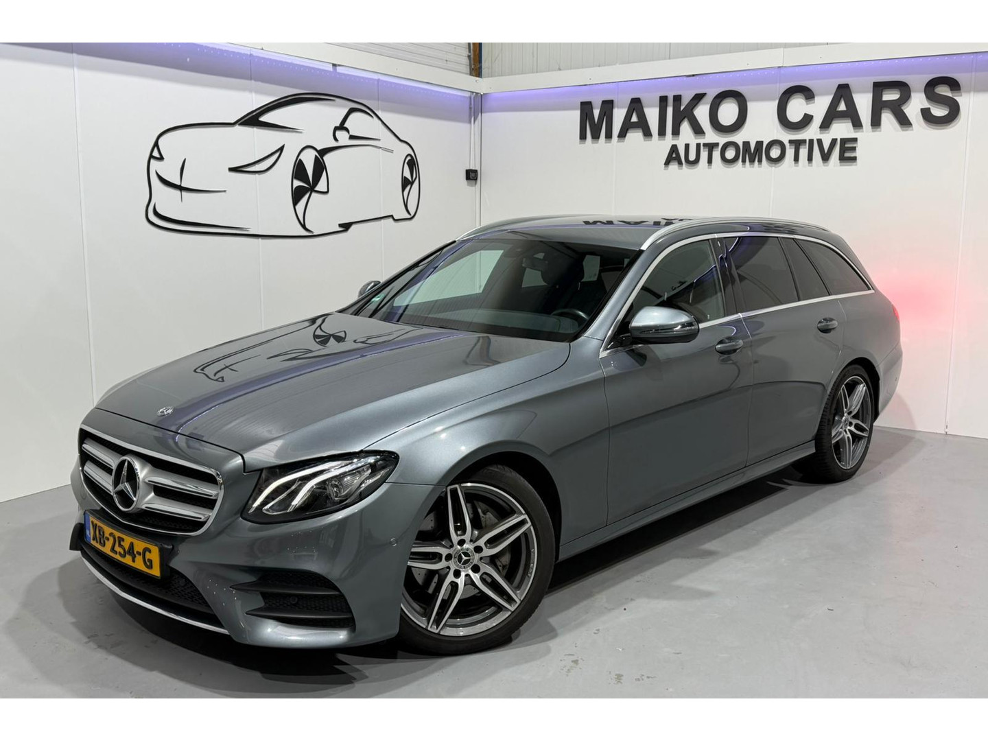 Mercedes-Benz Mercedes-Benz