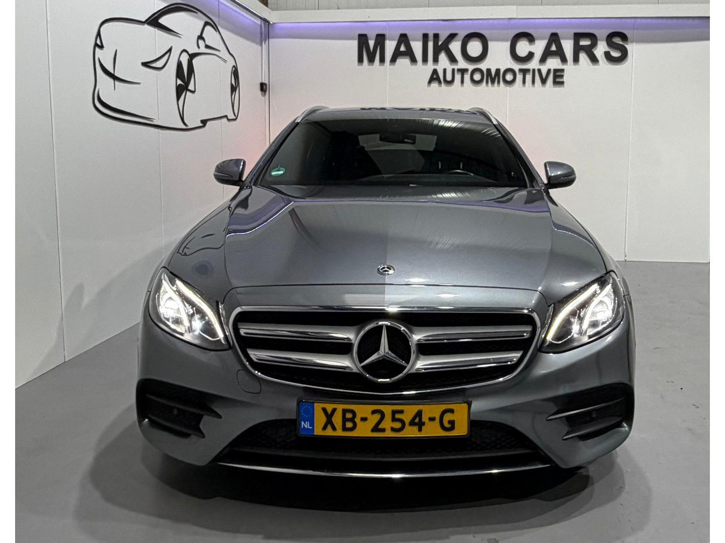 Mercedes-Benz Mercedes-Benz