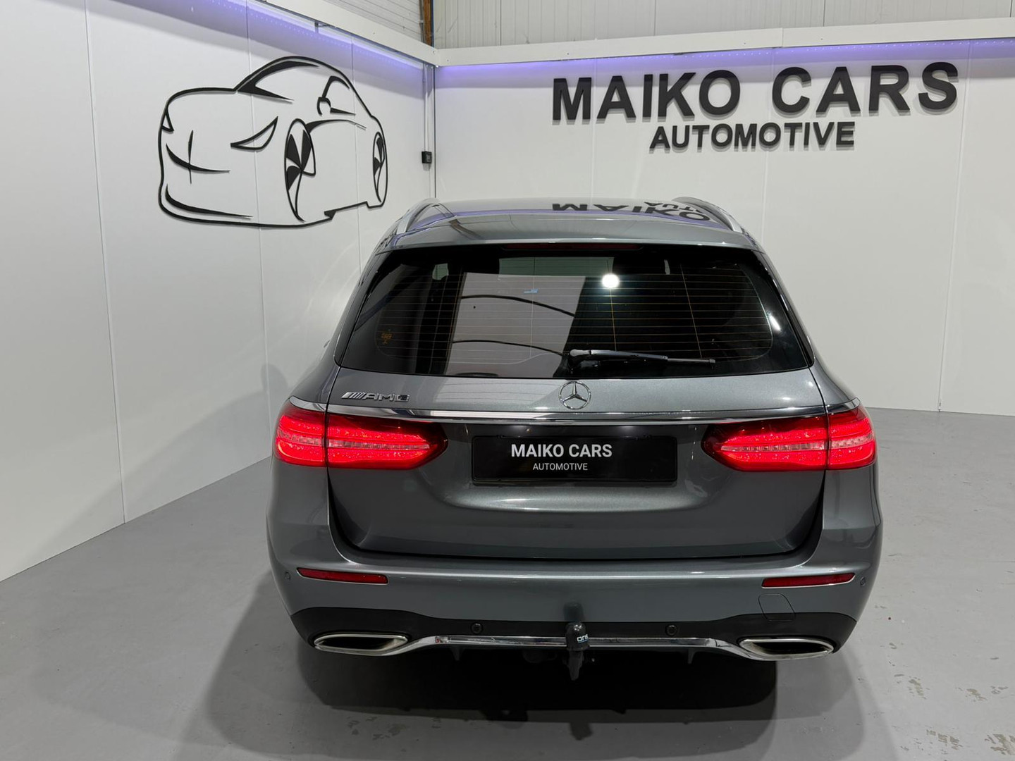 Mercedes-Benz Mercedes-Benz