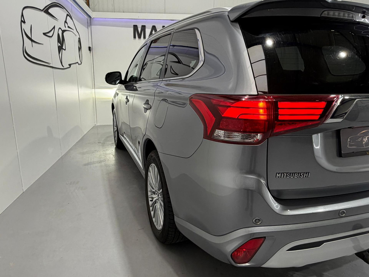 Mitsubishi Mitsubishi