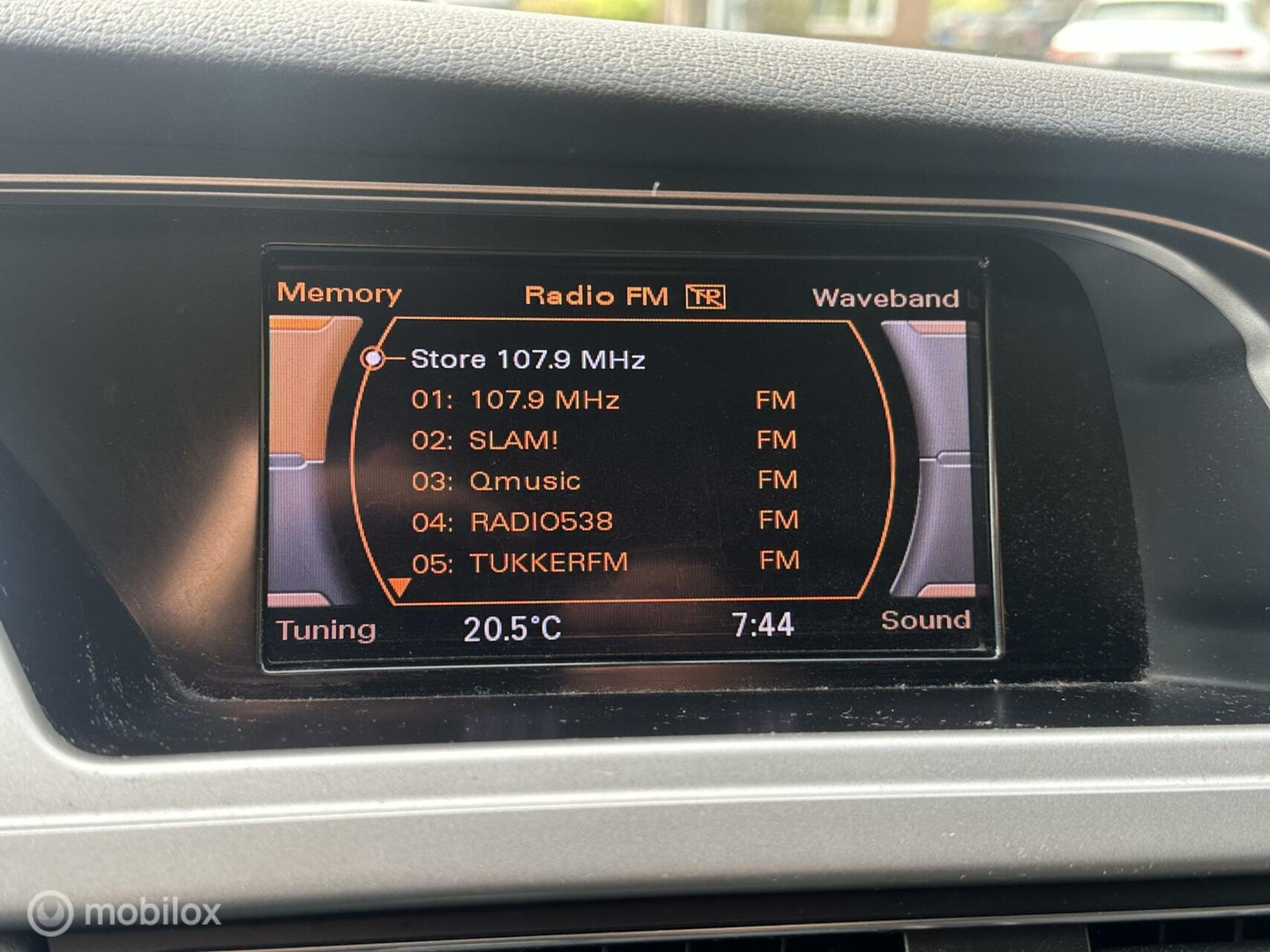 Audi