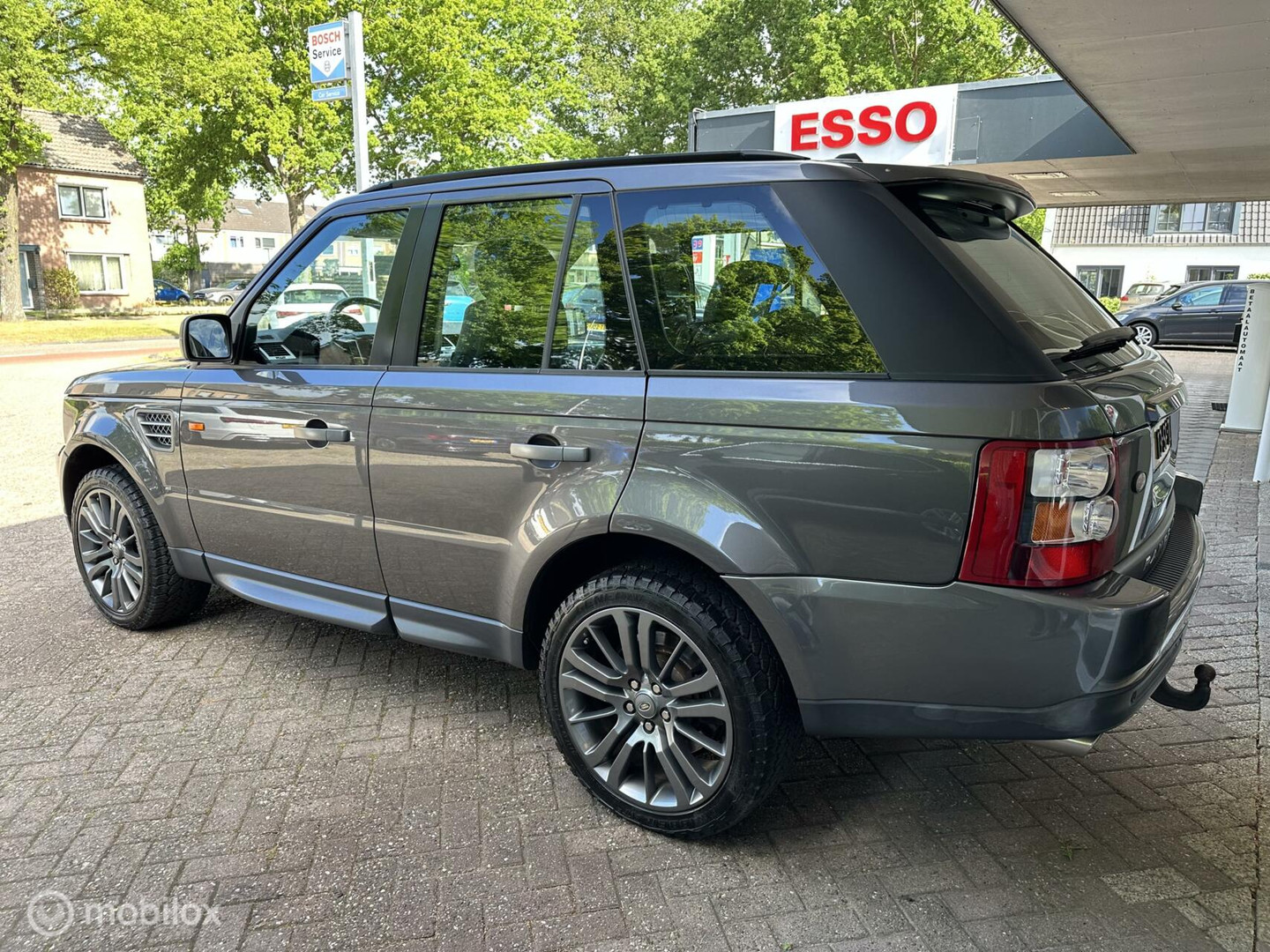 Land Rover