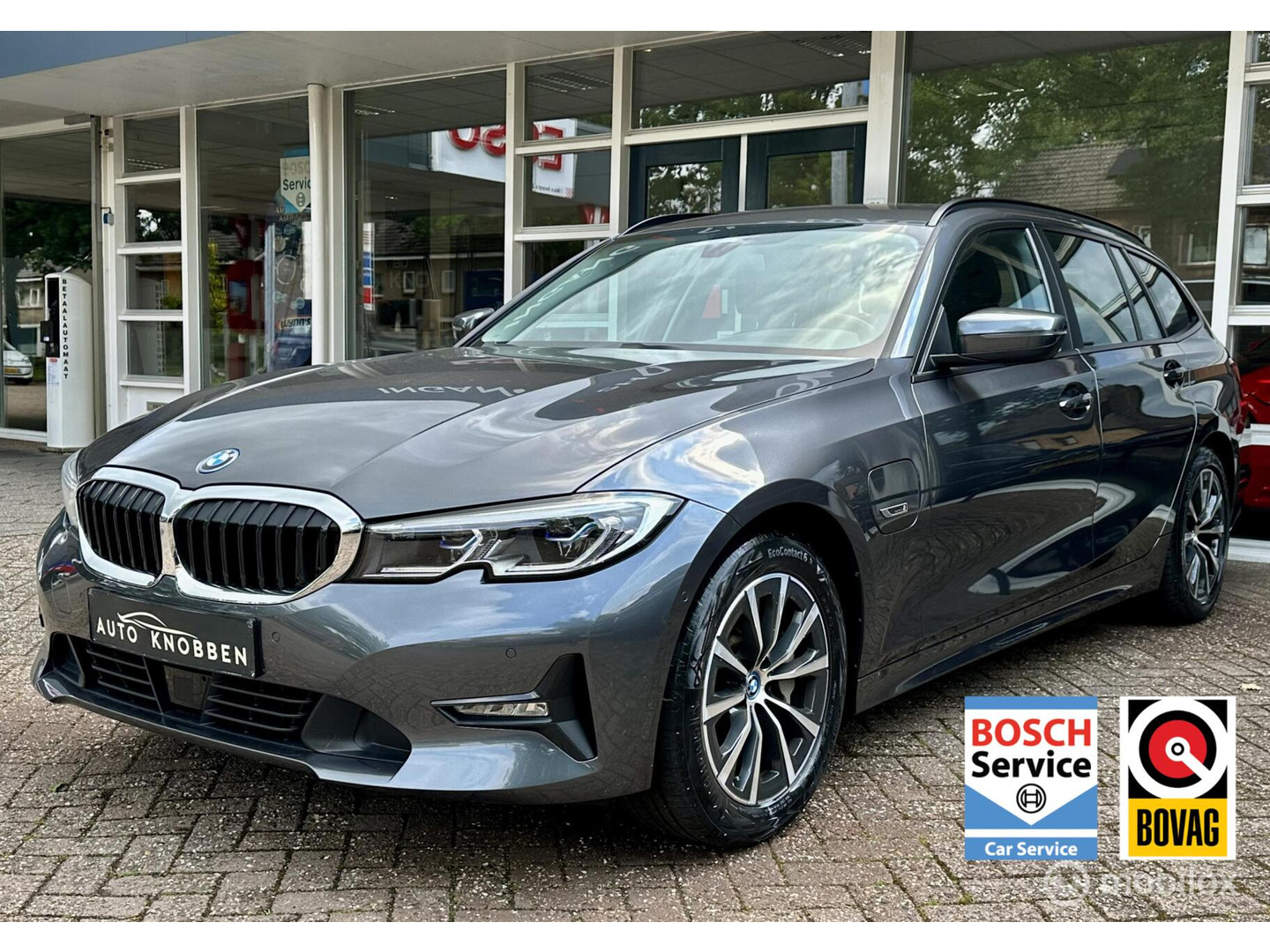 BMW