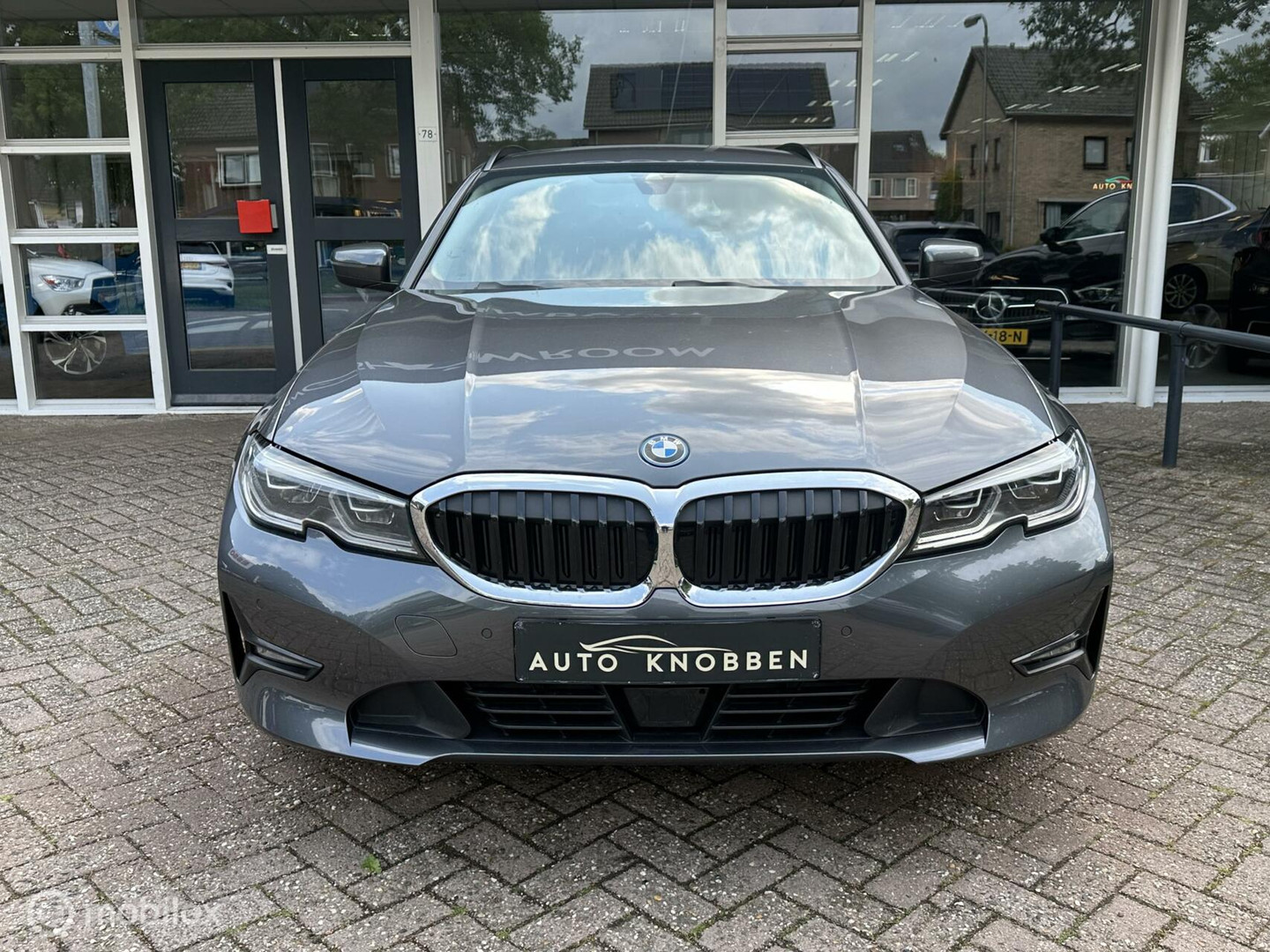 BMW