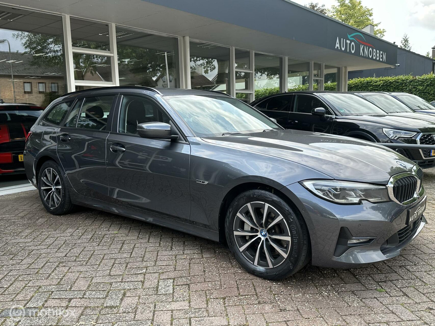 BMW