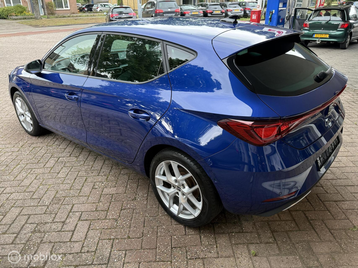 SEAT