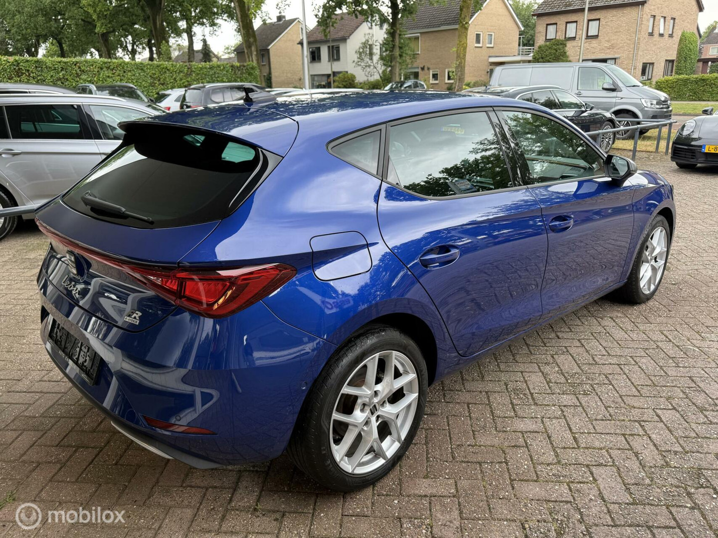 SEAT