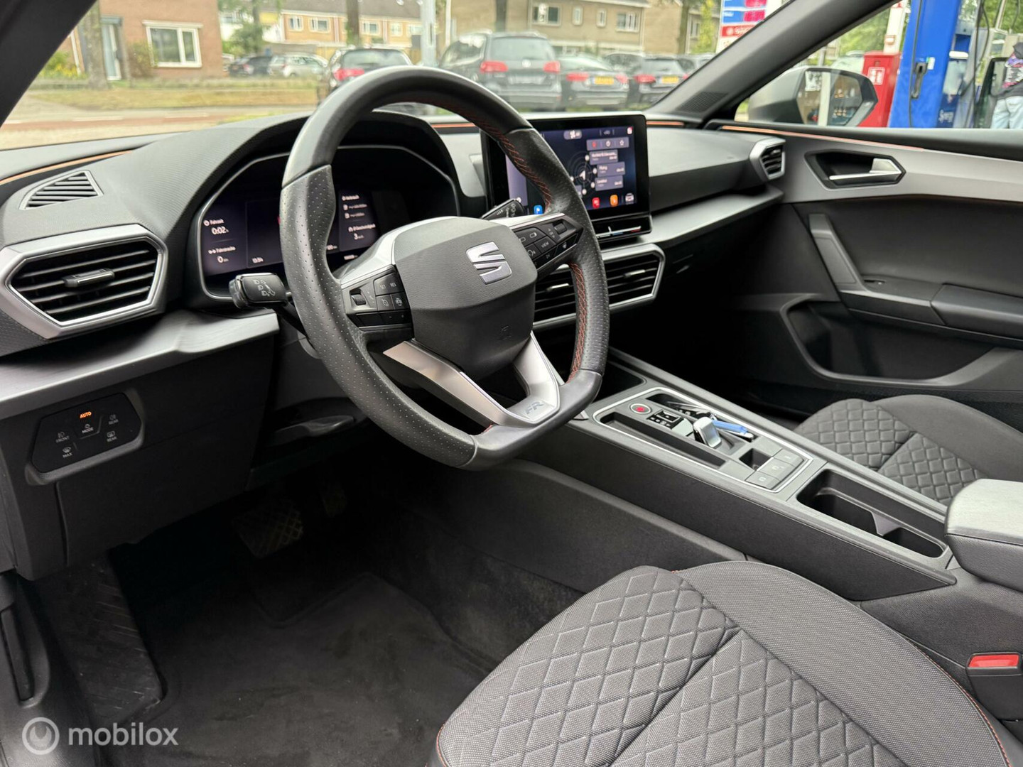 SEAT