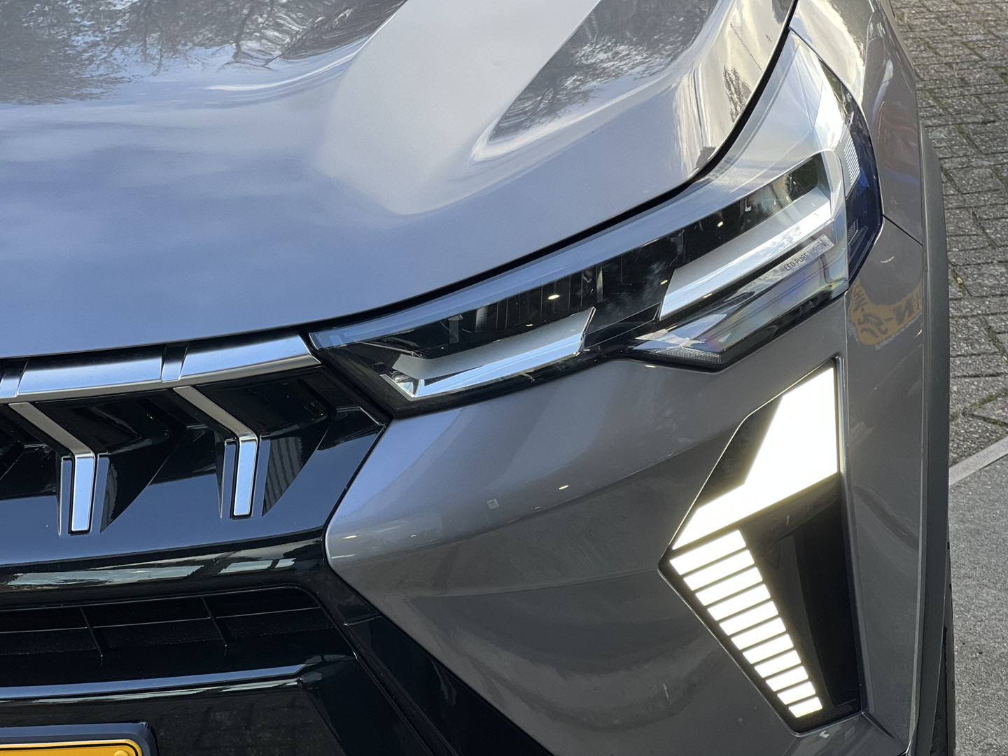 Mitsubishi Mitsubishi