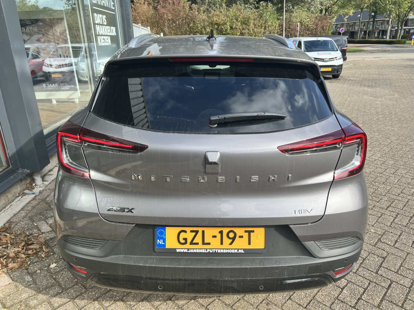 Mitsubishi Mitsubishi