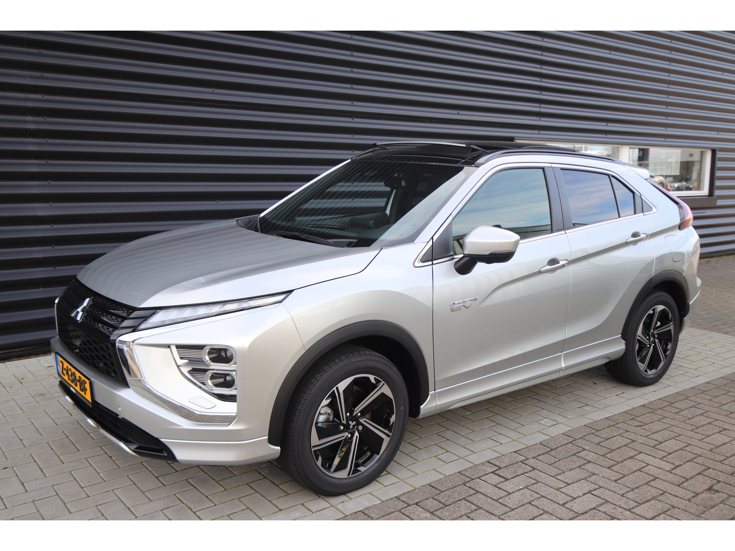 Mitsubishi Mitsubishi