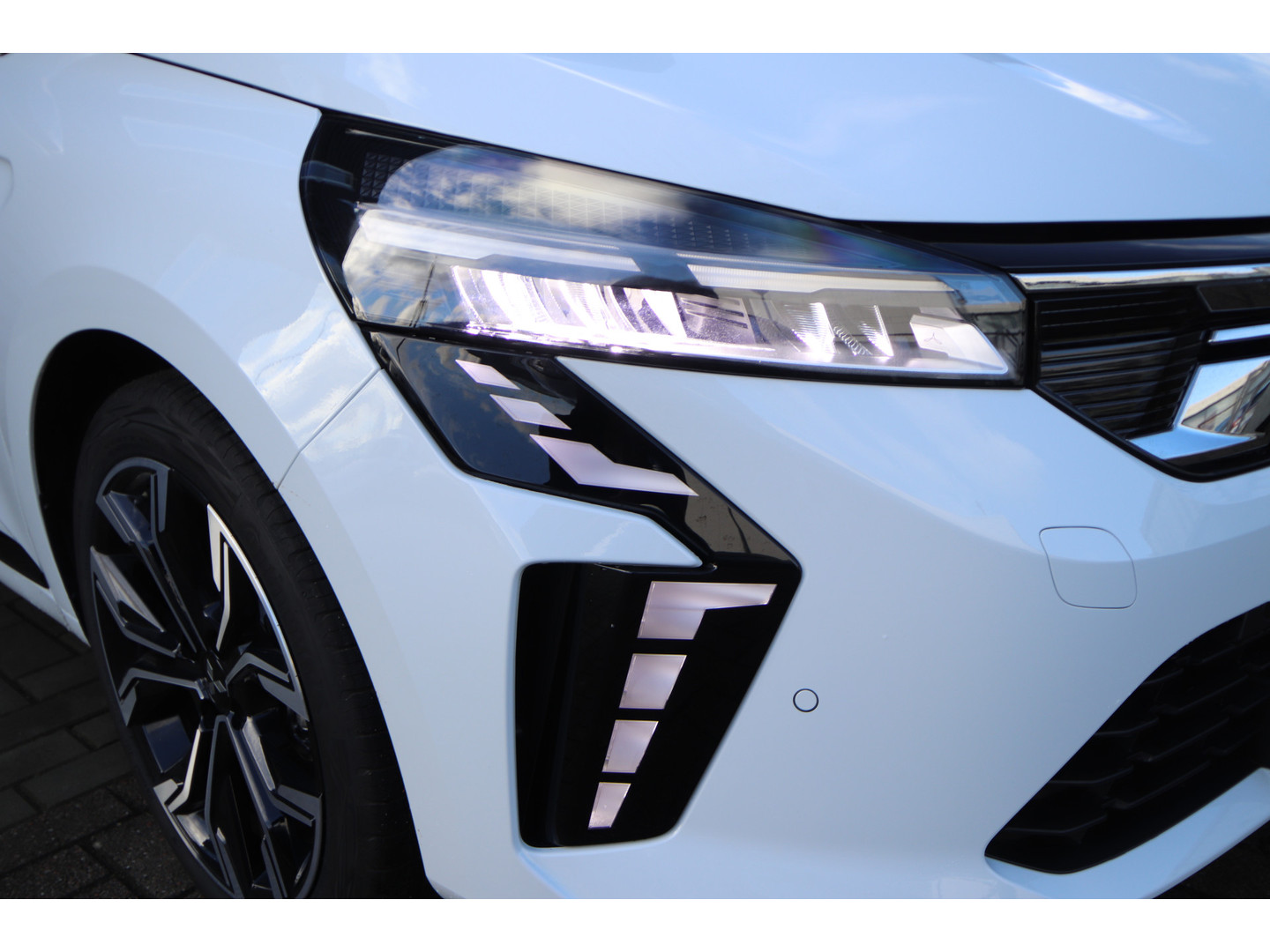 Mitsubishi Mitsubishi
