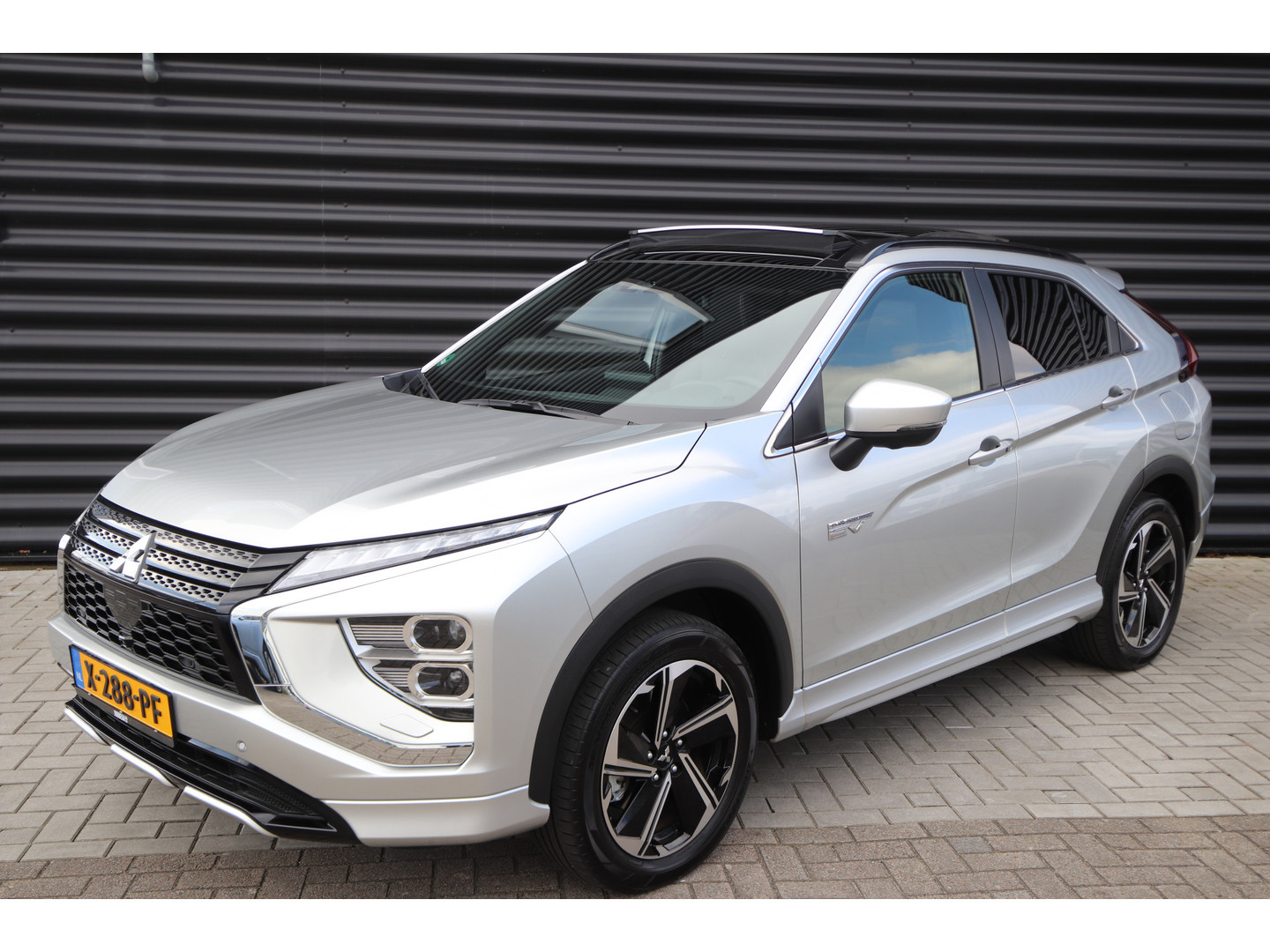 Mitsubishi Mitsubishi