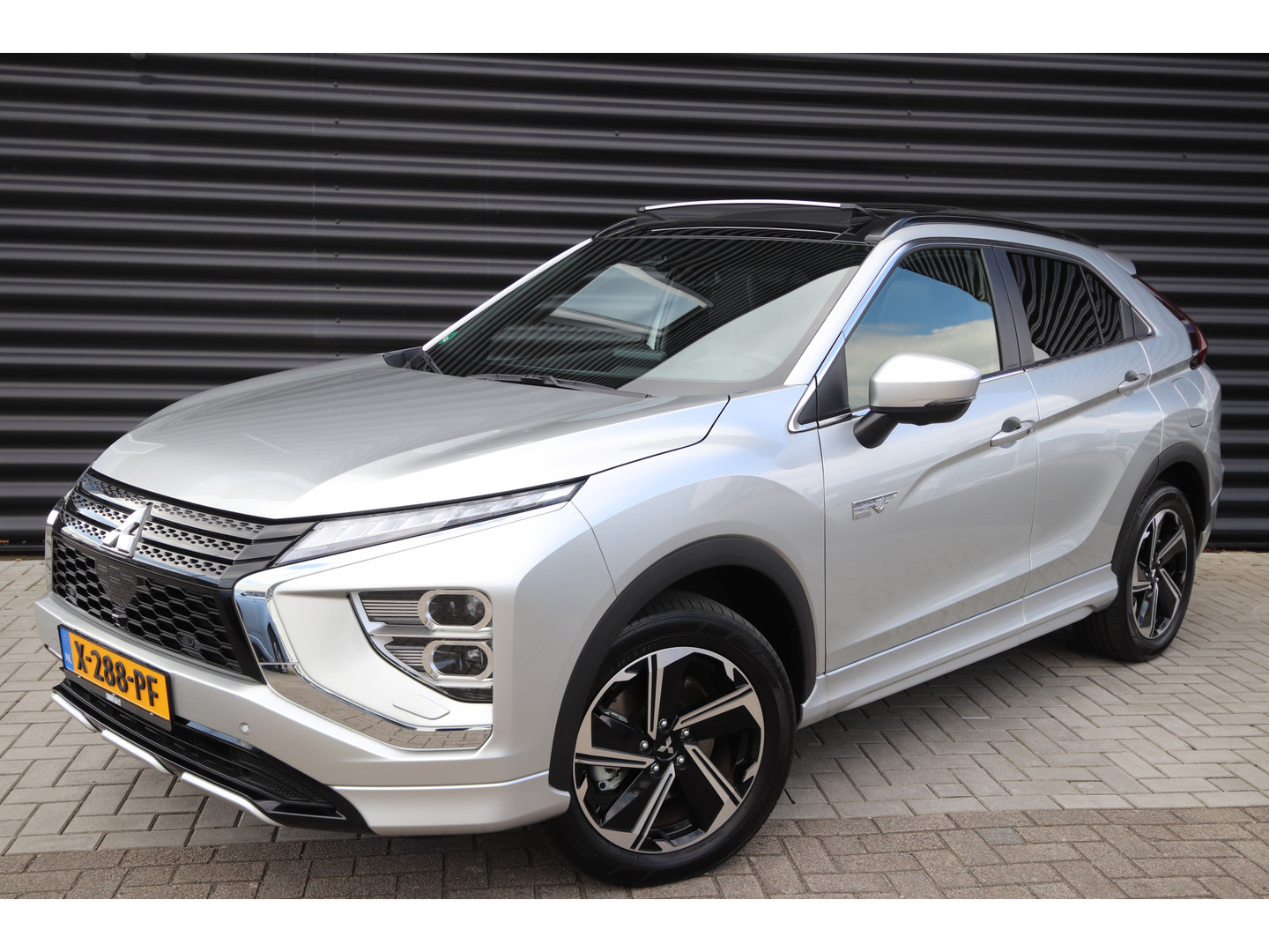 Mitsubishi Mitsubishi