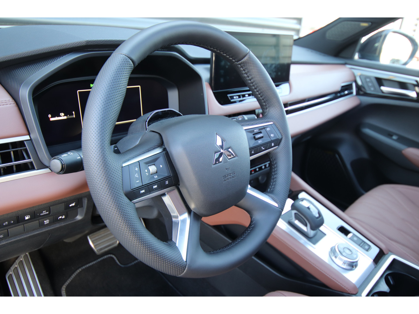 Mitsubishi Mitsubishi