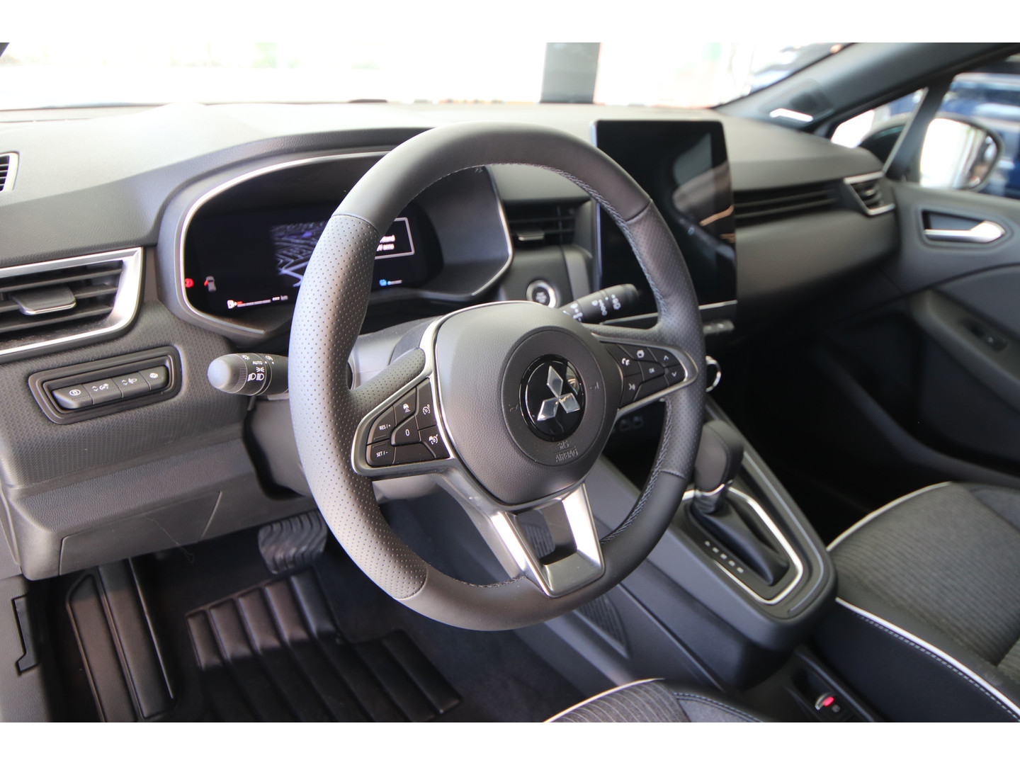 Mitsubishi Mitsubishi