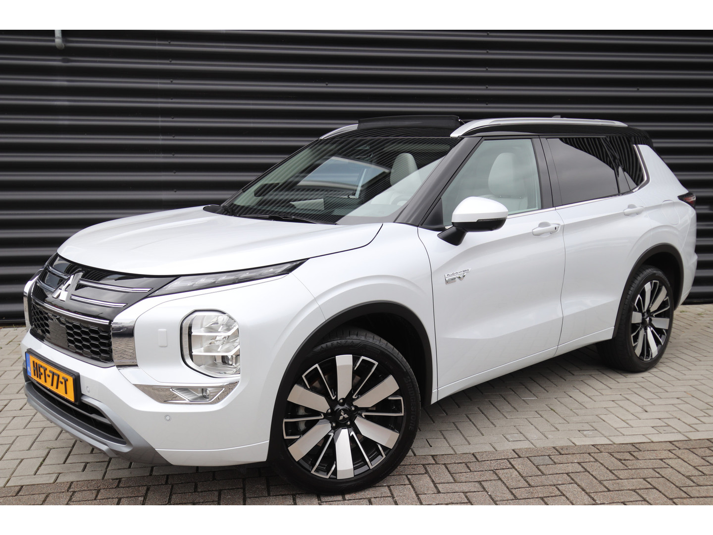Mitsubishi Mitsubishi