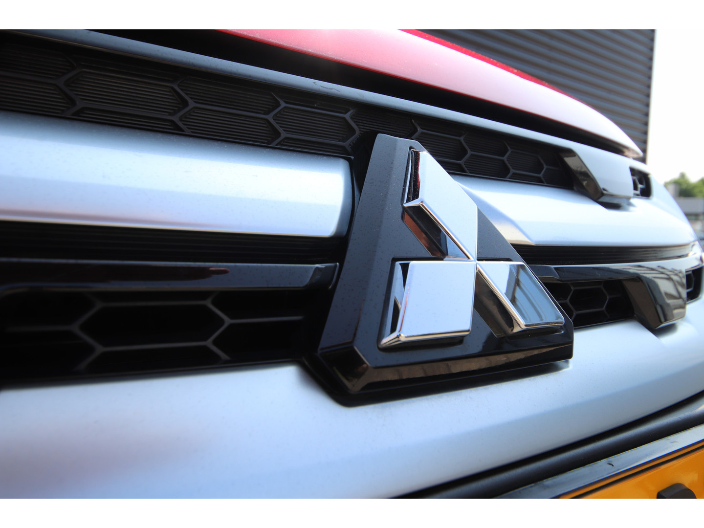 Mitsubishi Mitsubishi