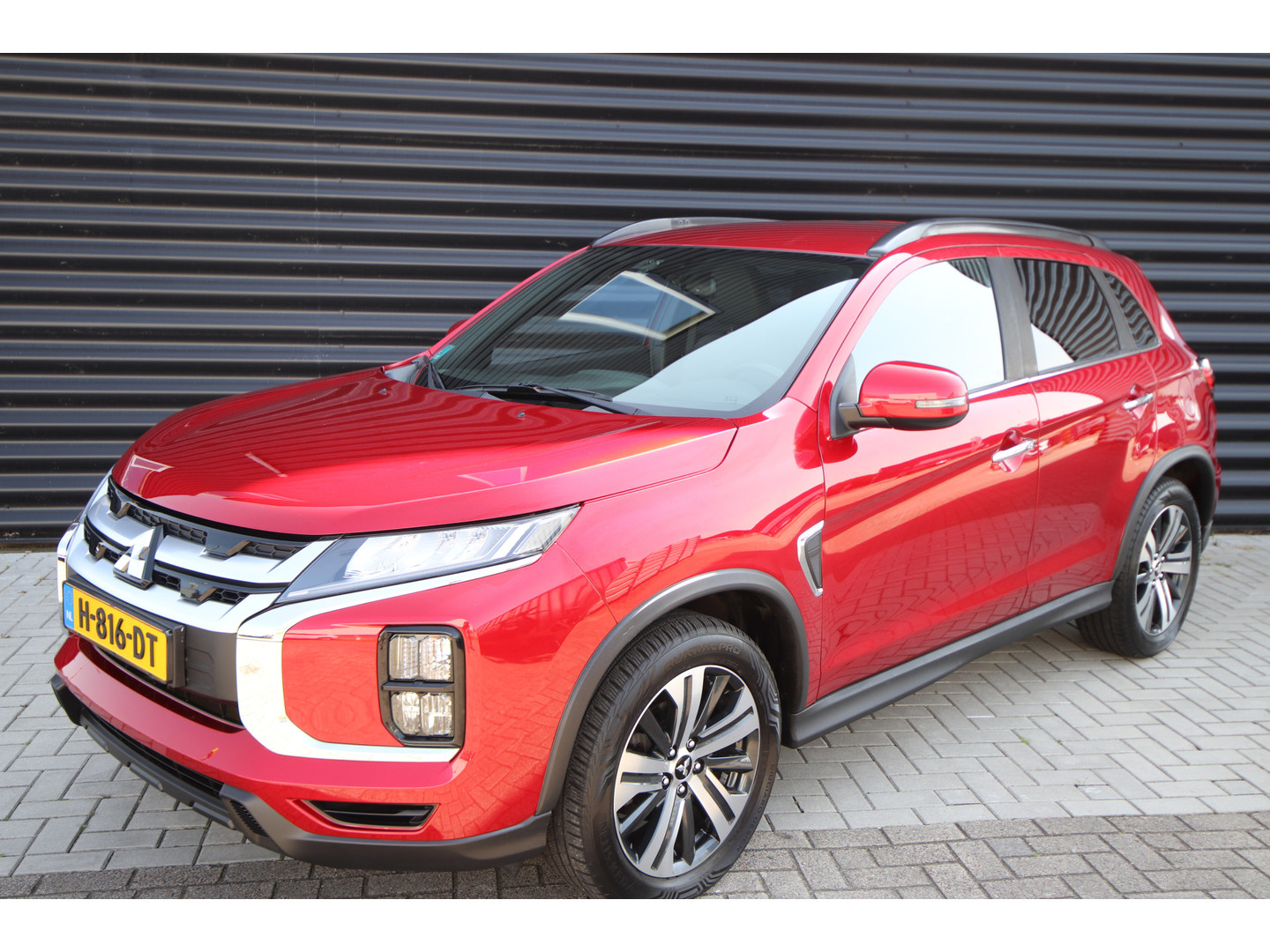 Mitsubishi Mitsubishi