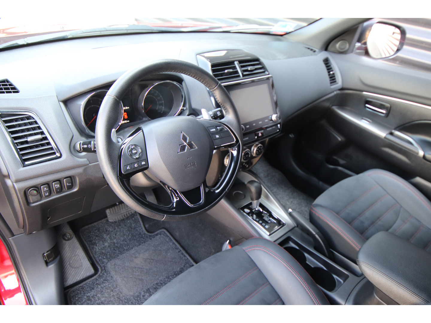 Mitsubishi Mitsubishi