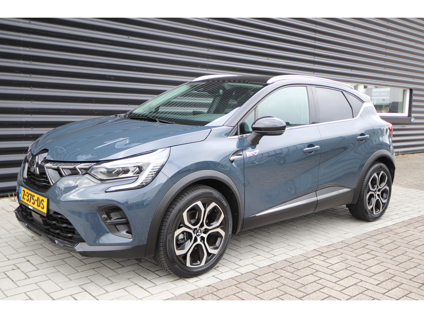 Mitsubishi Mitsubishi