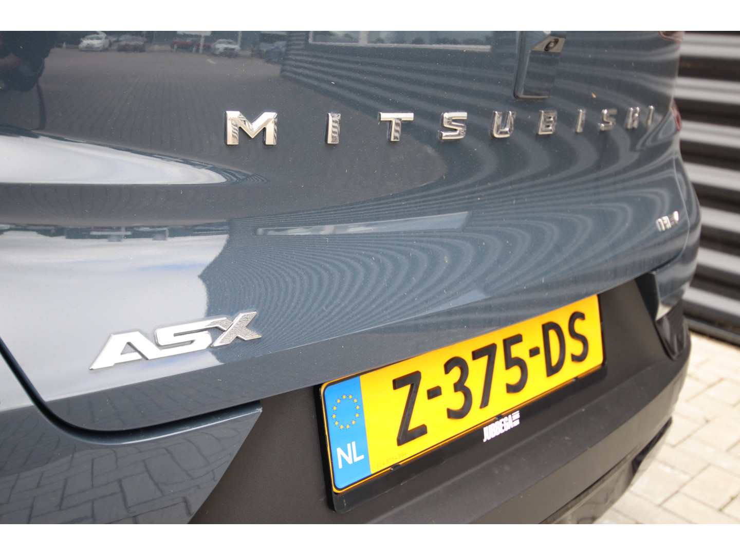 Mitsubishi Mitsubishi