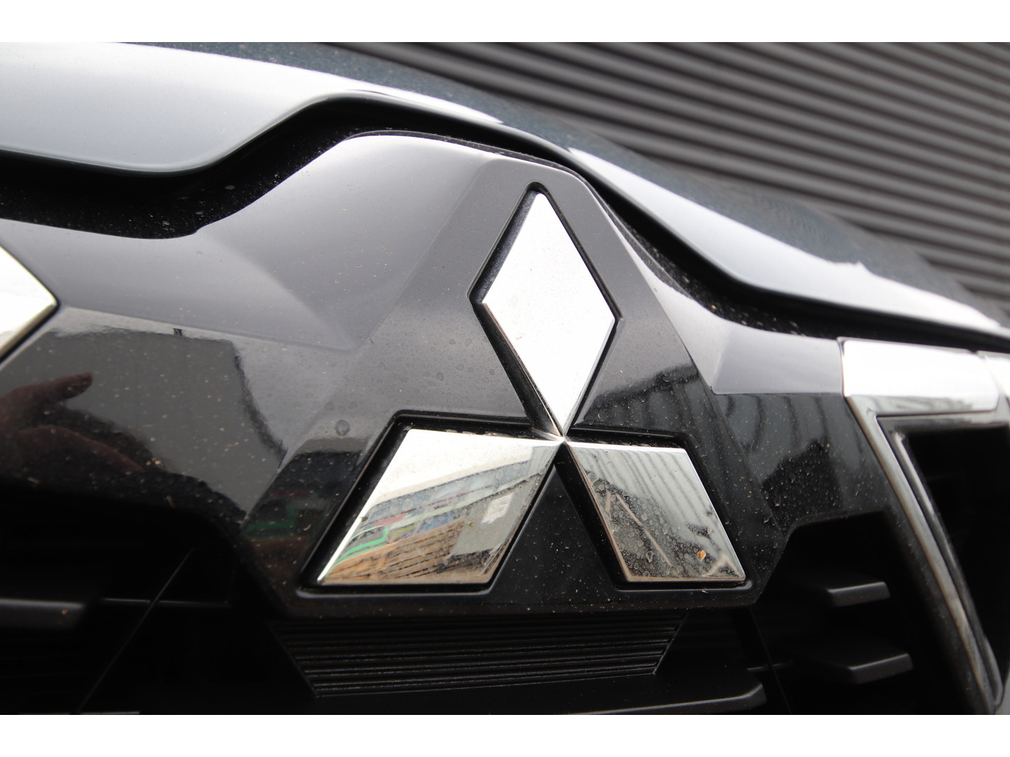 Mitsubishi Mitsubishi