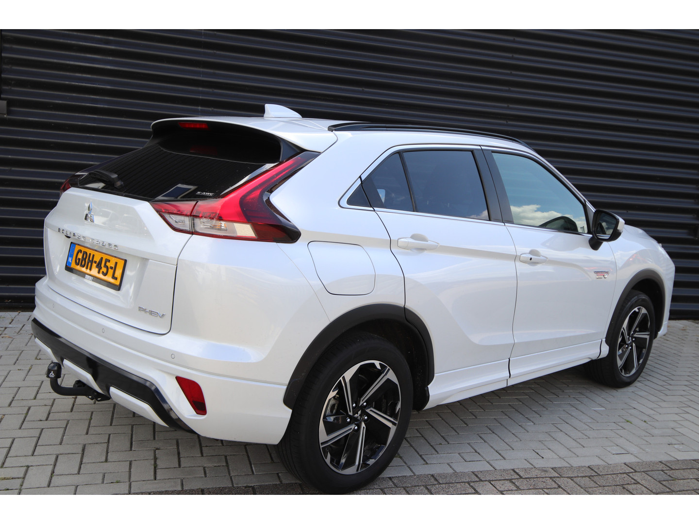 Mitsubishi Mitsubishi