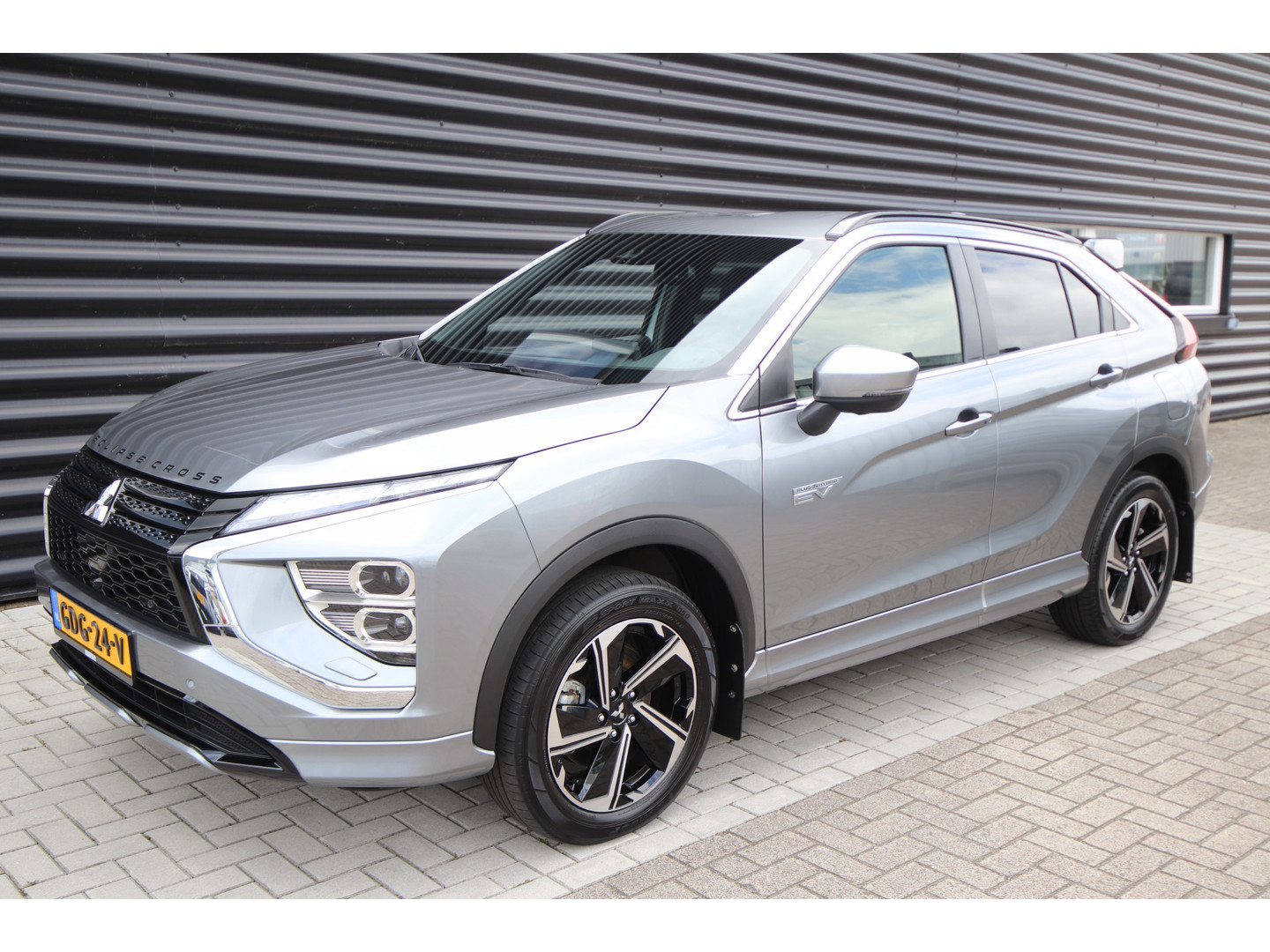 Mitsubishi Mitsubishi