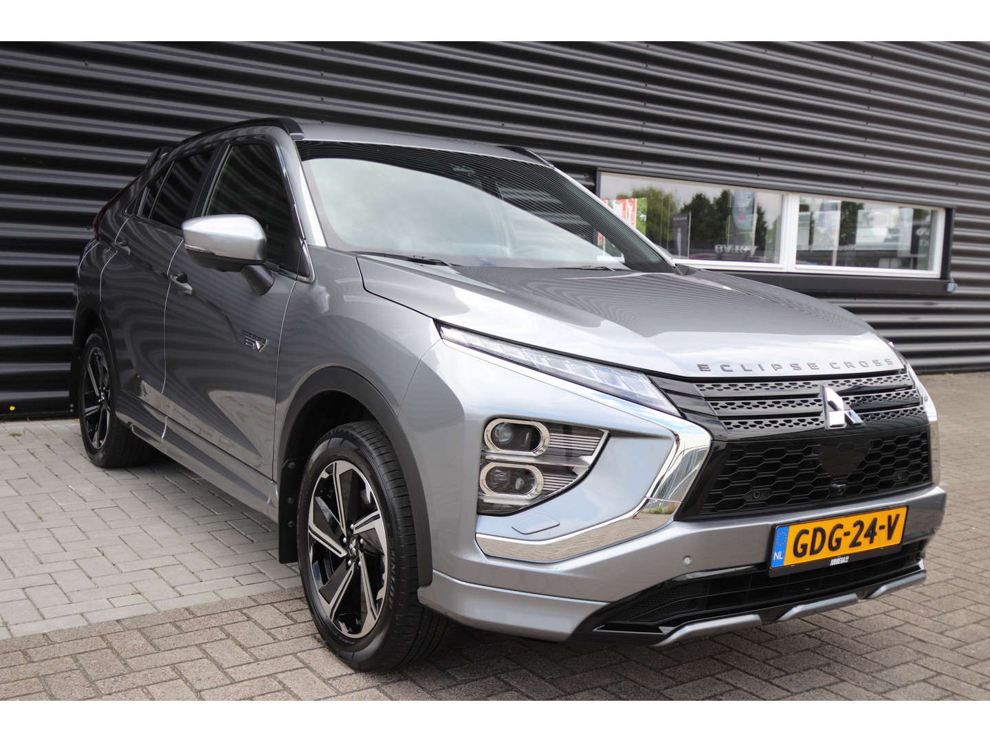Mitsubishi Mitsubishi