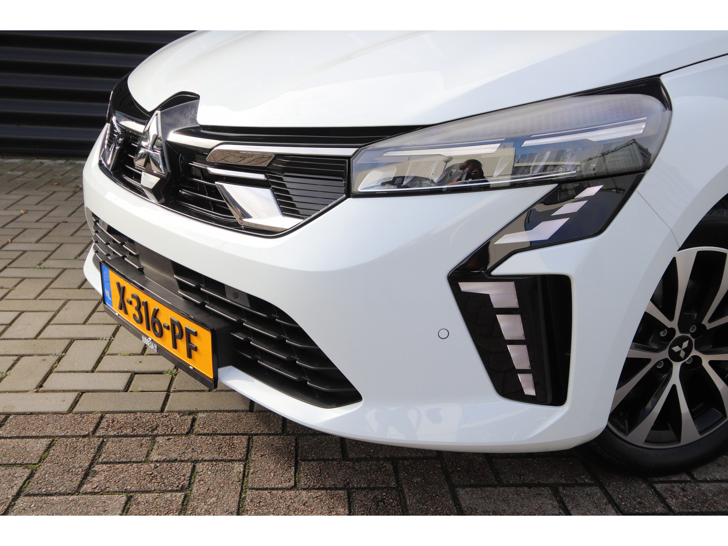 Mitsubishi Mitsubishi