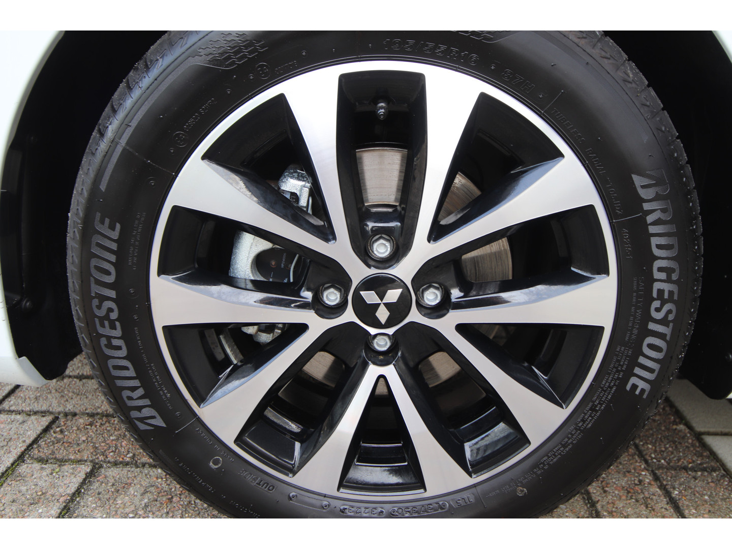 Mitsubishi Mitsubishi