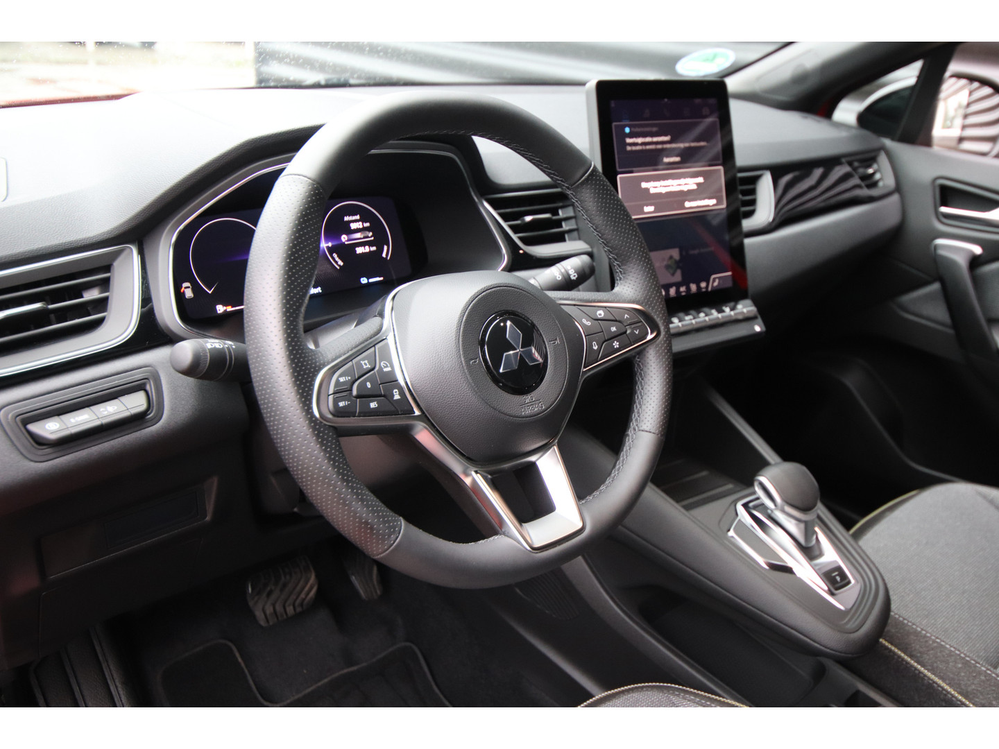 Mitsubishi Mitsubishi