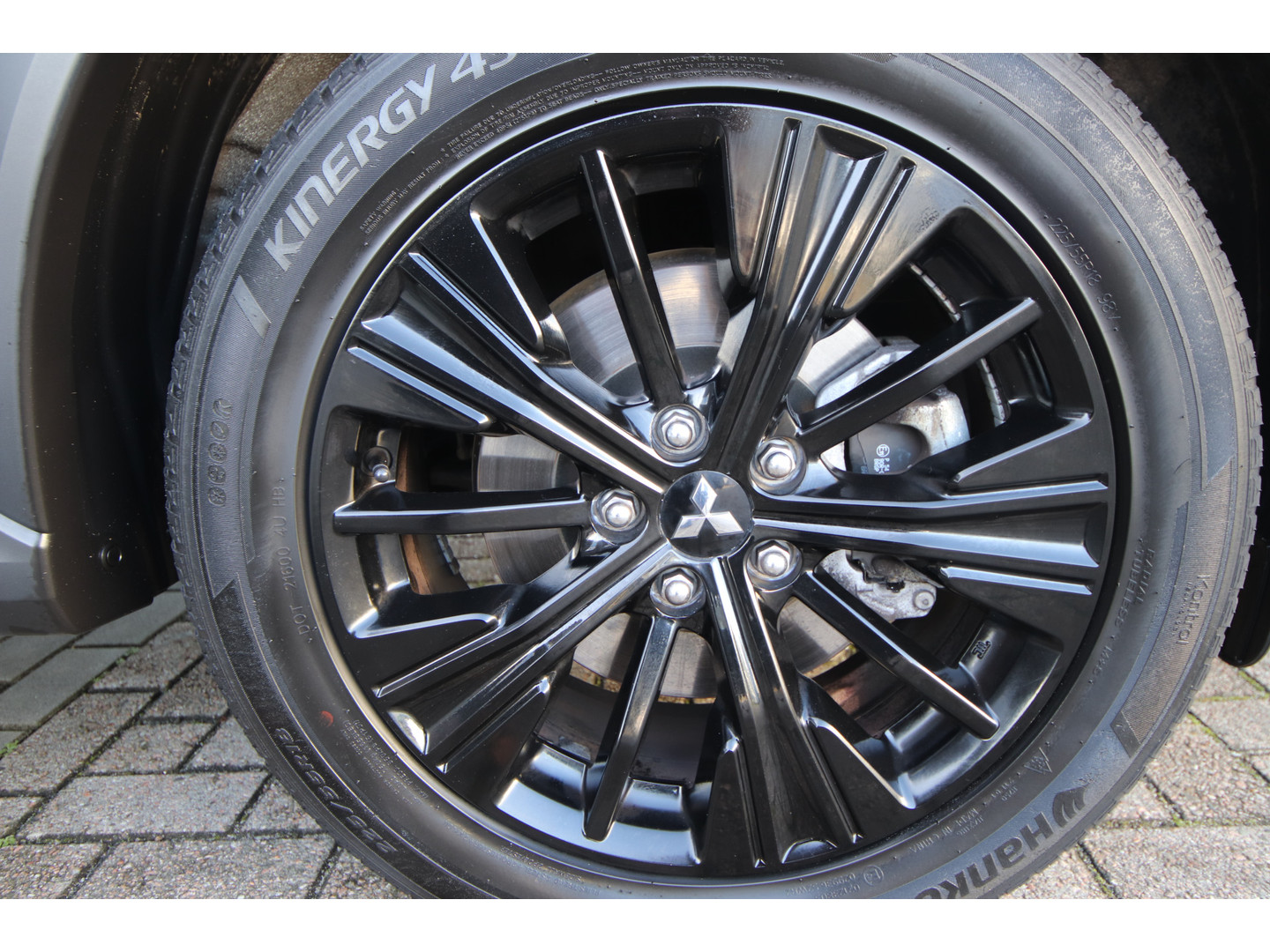 Mitsubishi Mitsubishi