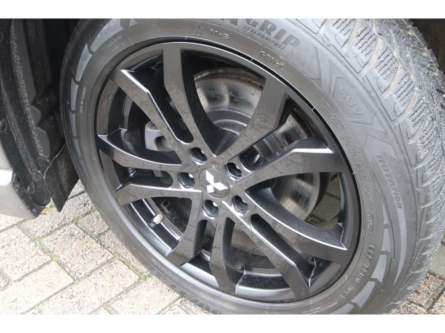 Mitsubishi Mitsubishi