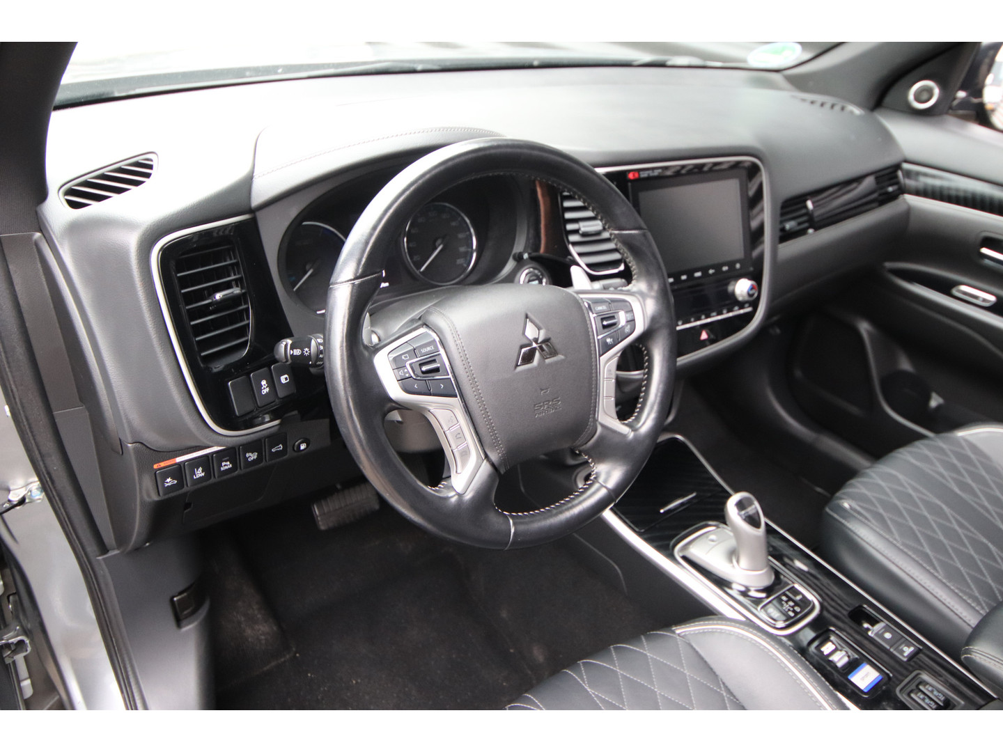 Mitsubishi Mitsubishi