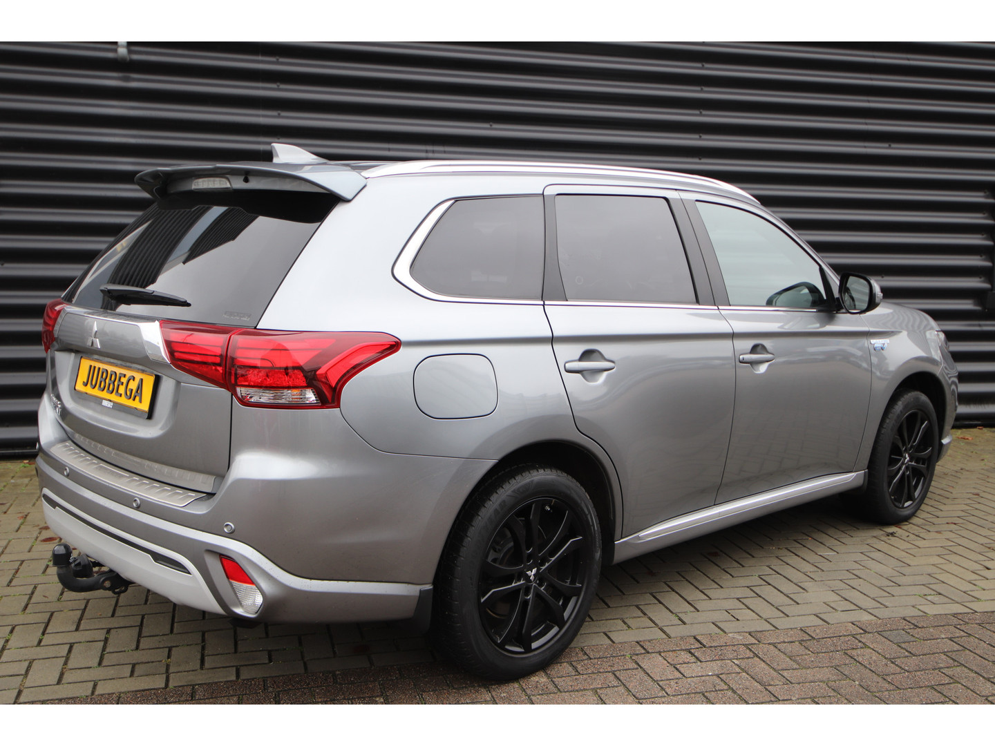 Mitsubishi Mitsubishi