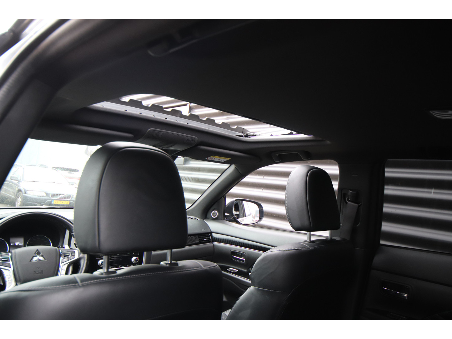 Mitsubishi Mitsubishi