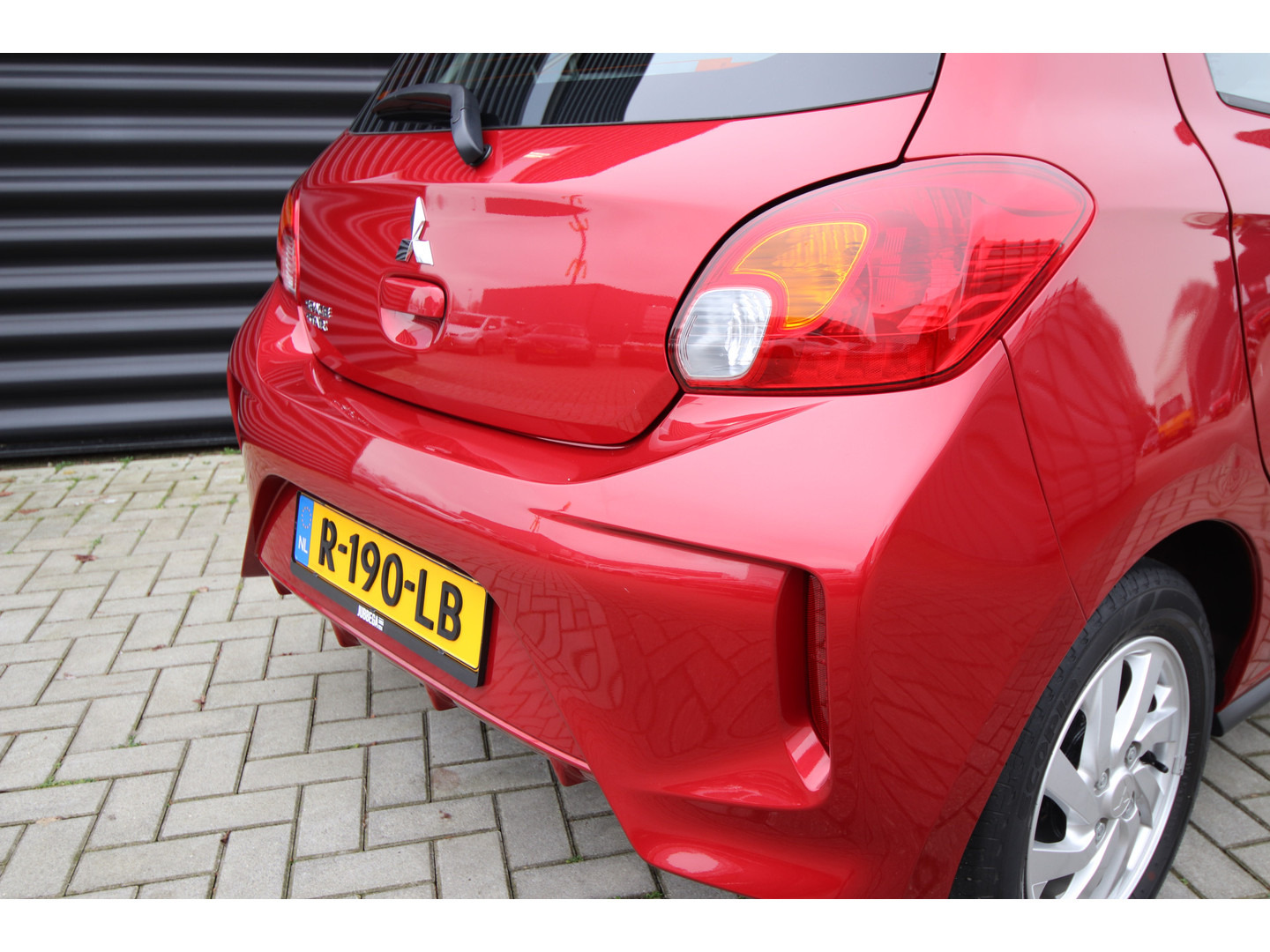 Mitsubishi Mitsubishi