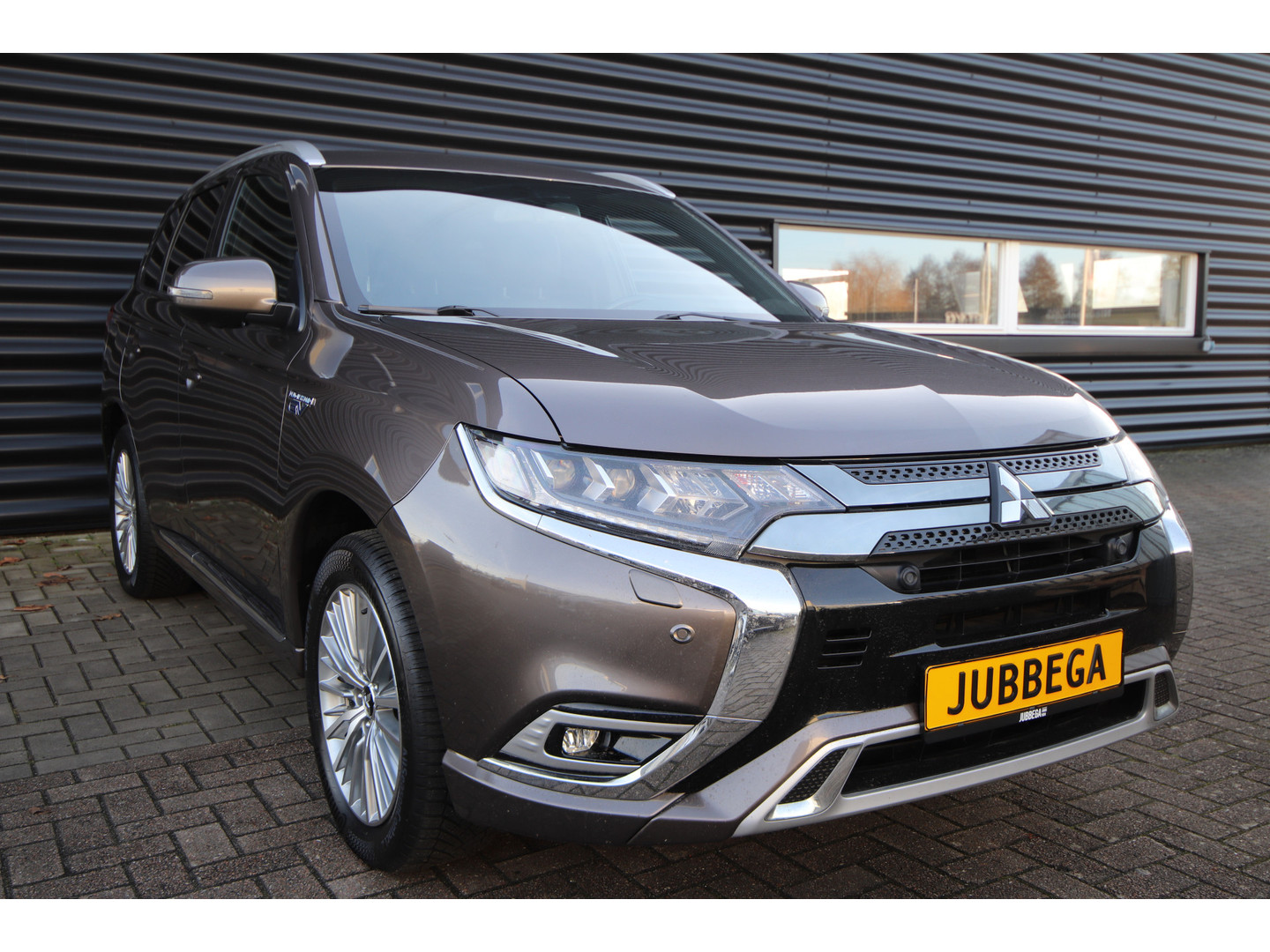 Mitsubishi Mitsubishi