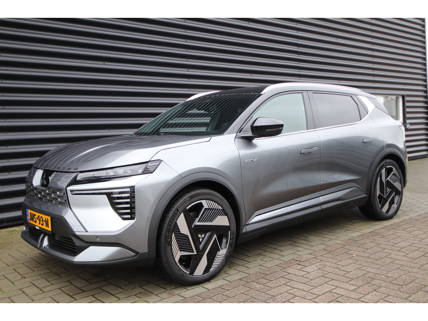 Mitsubishi Mitsubishi